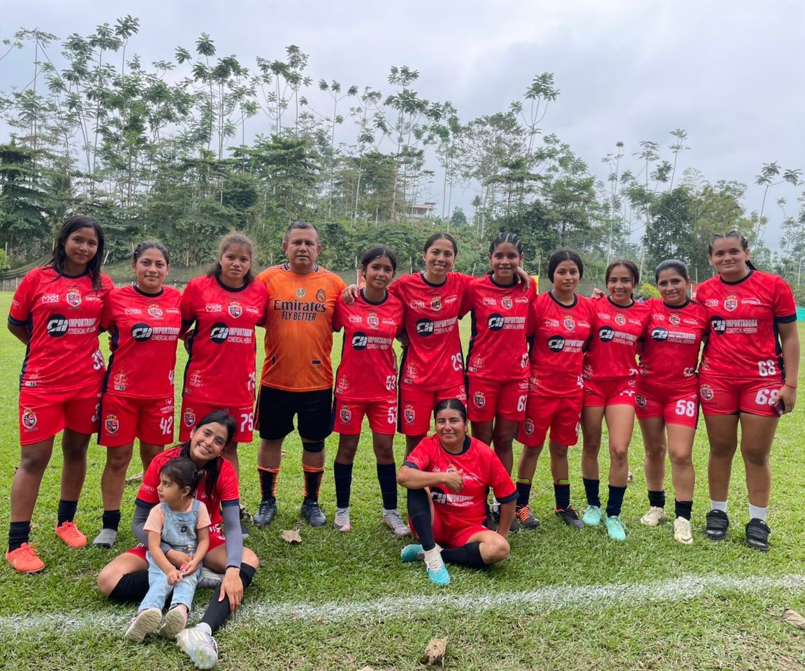 Plantel femenino — foto oficial